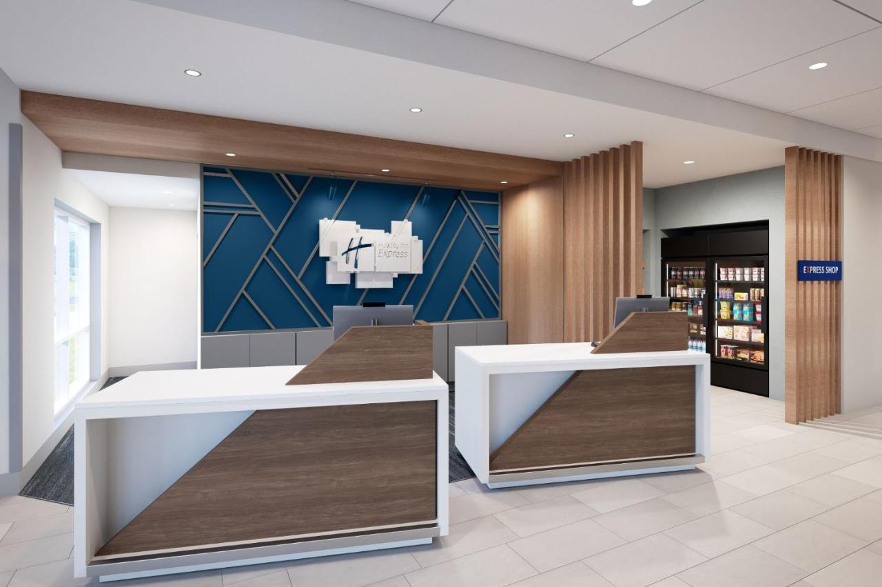 Express & By Ihg 3*