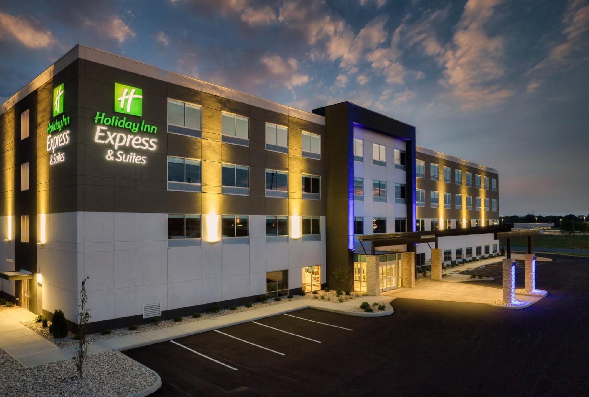 Hotel Express & By Ihg Lima