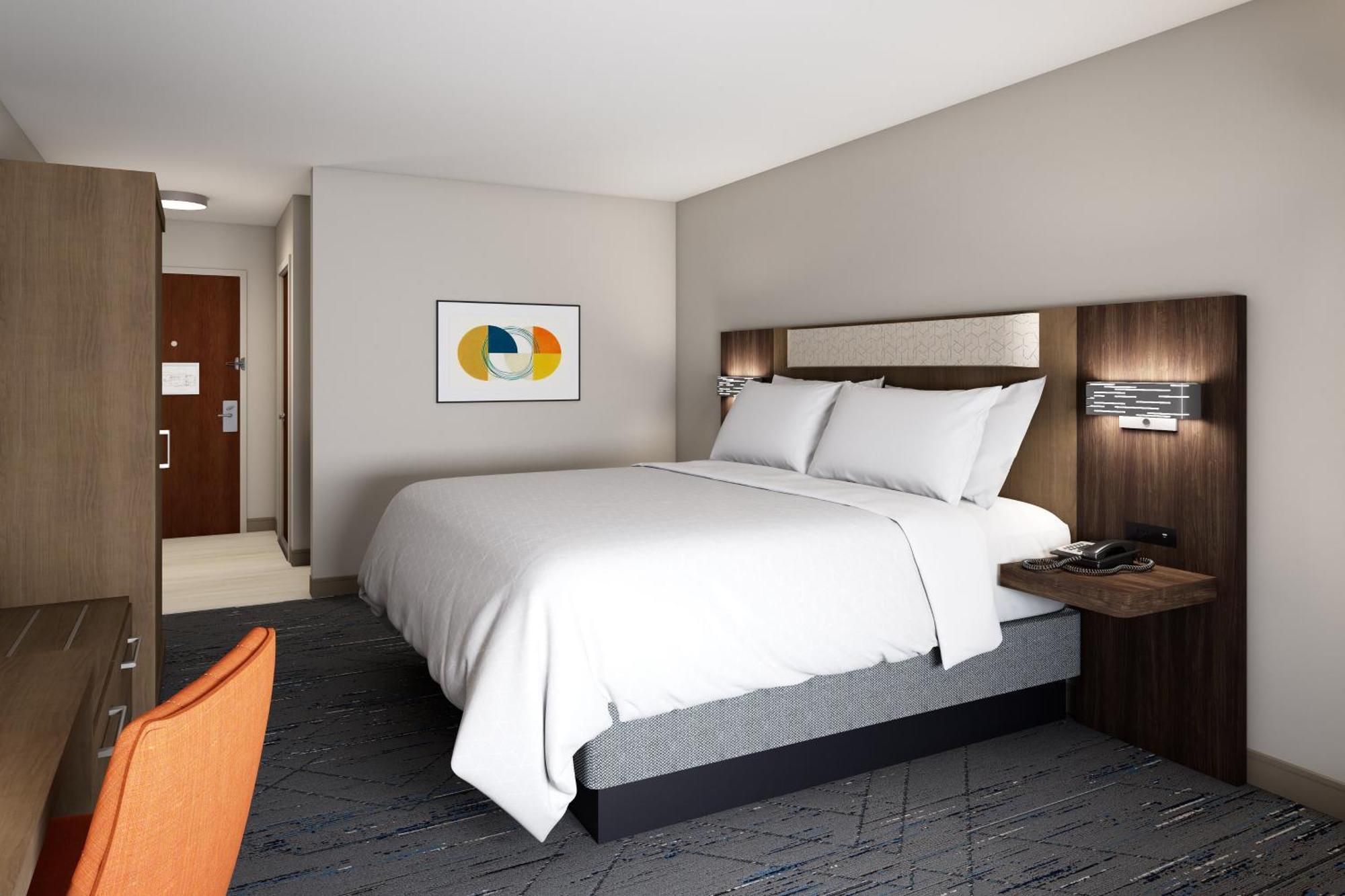 Hotel Express & By Ihg 3*
