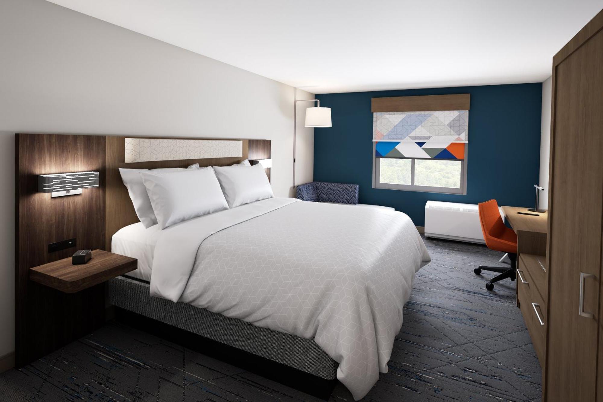 Hotel Express & By Ihg 3*