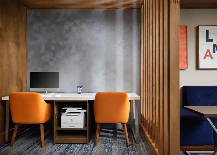 Holiday Inn Express & Suites Lima By Ihg